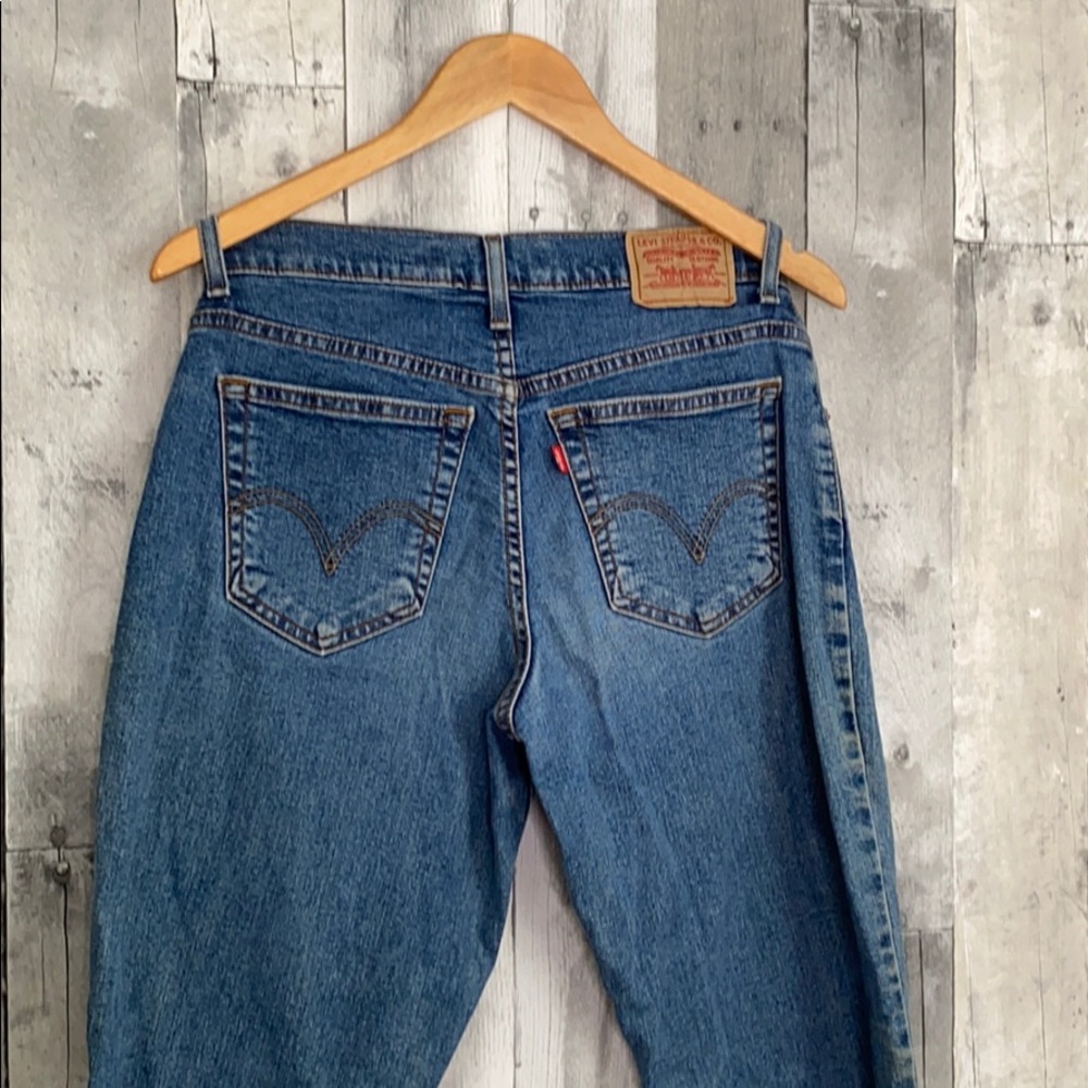 Levi mid rise jeans size 8 - Picture 5 of 8